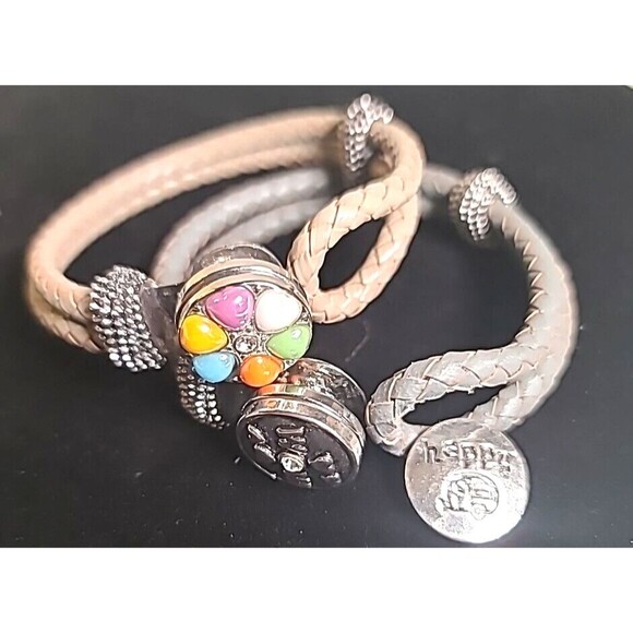 NWOT Lot Of 2 Gray Leather Bracelets Interchangeable Snap Charm Mom Camper Stone - Picture 2 of 5